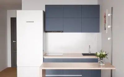 Кухня «Айрел» 1,4 м. в цвете тёмно-голубой / Olive Green 3097 ракурс 3