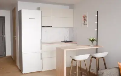 Кухня «Айрел» 1,4 м. в цвете светлая дюна / Sahara Cream 3019 ракурс 1