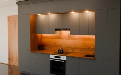 Кухня «Норви» 3,8 м в цвете графитовый серый / Royal Grey 3022 ракурс 2