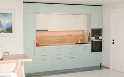 Прямая кухня «Виора» 3,5 м, фасады AGT Relax green 735, вид слева